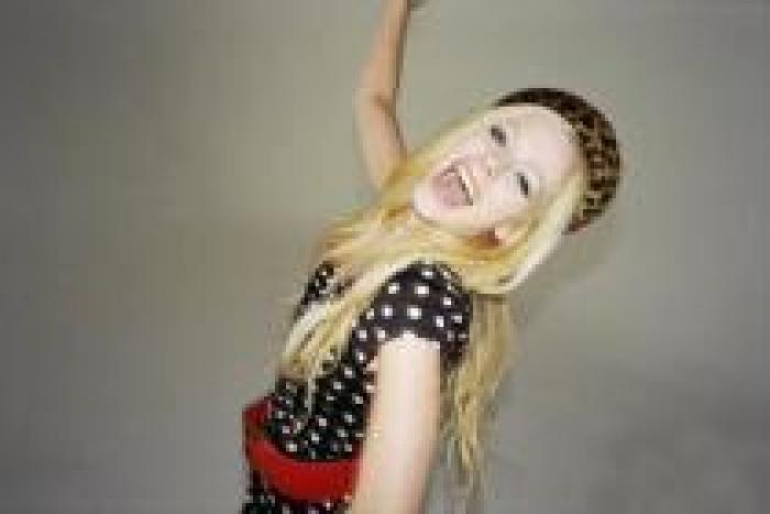 MCSKPTNVEMRAUBPXEJO - avril lavigne
