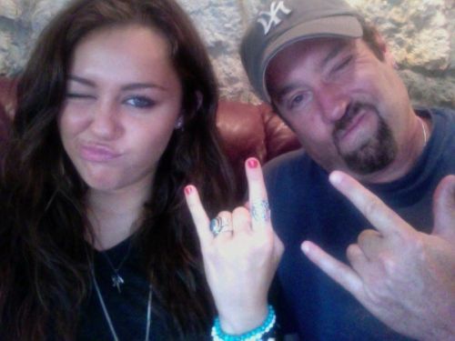 milsy - Miley Cyrus rare pictures