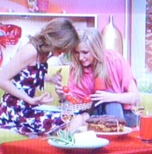 dqkavd - Poze Cu Adela Popescu-Lia In Ingerasii Si Cativa Colegi