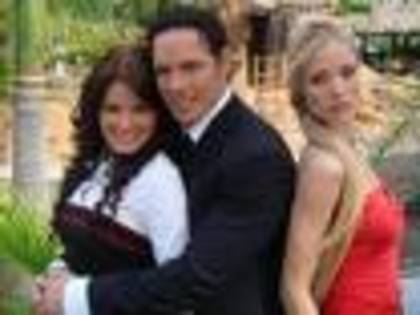 FKWWZZDWJAKZXWONNGB - Valeria