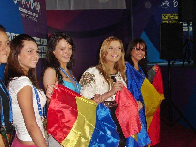 ZOFBWYULGNIUAJNKFUS - Elena Gheorghe