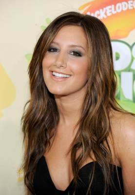 normal_013 - Ashley Tisdale At the Kids Choice Awards