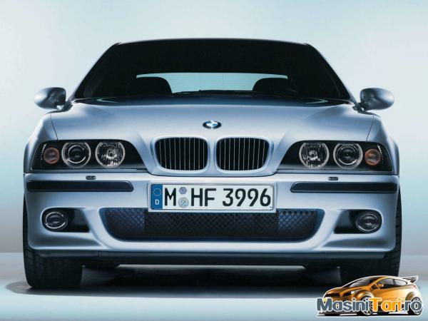 BMW-M5-e701bc4ffffde8cd07a450e7f19144db_main[1] - masini