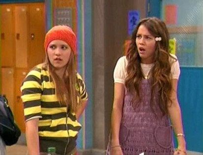 HannahMontana-FreshmanHighFive-season2-Promo2[1] - Hannah Montana serial