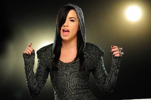 36B72A7700536B72A7696ff - Demi Lovato