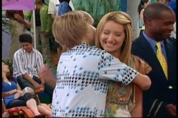 normal_033 - ashley tisdale