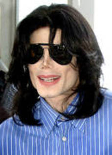 MRGFEAHLSGFJWRAYZQN - michael jackson