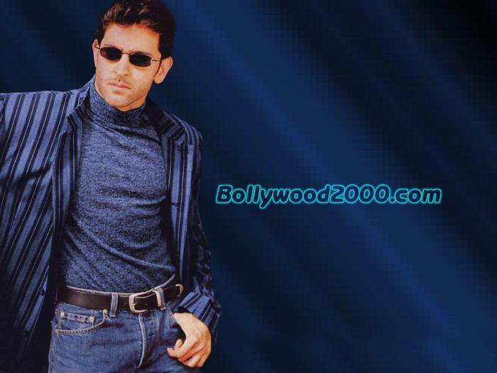 hrithik_roshan (51); Actor indian ce a devenit peste noapte un super star, din cauza filmului de succes "Kaho Naa... Pyaa
