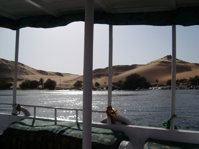 SL270456; Plimbare cu barca pe Nil
