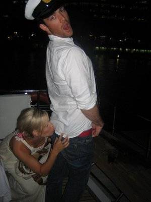 2634_1064211574543_1503607635_30288895_4318904_n