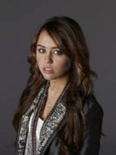 (6) - Miley Cyrus