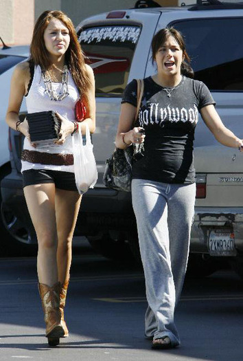 miley cyrus-mandy - miley and mandy her bff