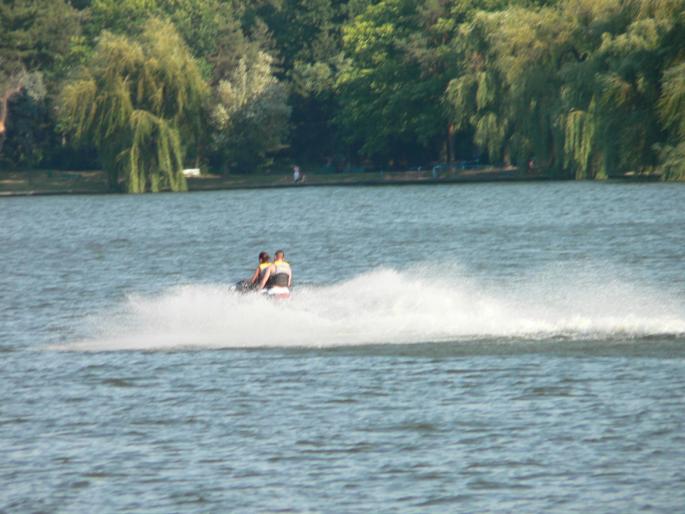 P1000180 - 2007 in plimbare prin herastrau