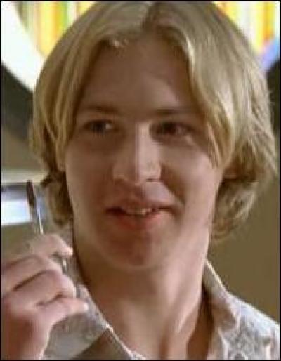 4522378591a6377953524l