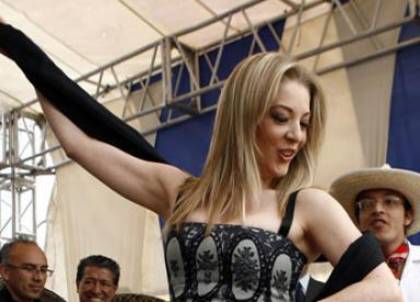 Edith_Gonz_lez_1223974330_1[1]