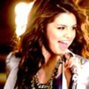 15 - fan club selena gomez