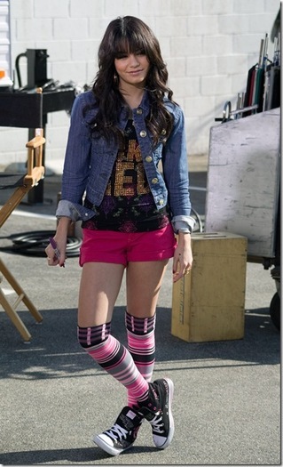THHXYJDAJJQAKXTCKAZ - 0-Vanessa Hudgens-0