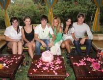 QRWNIMZGVYOGICAQATB - Ashley Michelle Tisdale