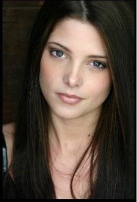 Ashley Greene - Concursul fetelor care incep cu A