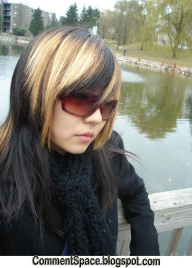 Emo-Girls_Emo-Hairstyles2