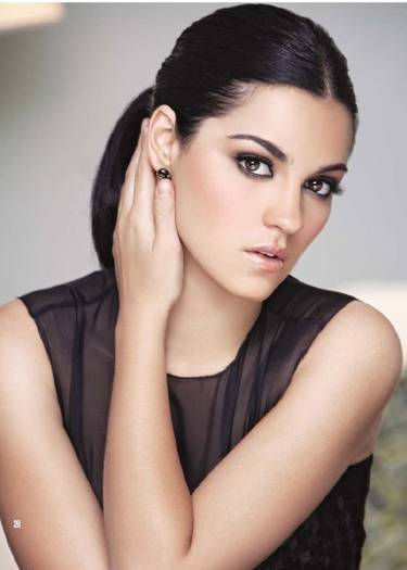 mszw91 - Poze cu Maite Perroni
