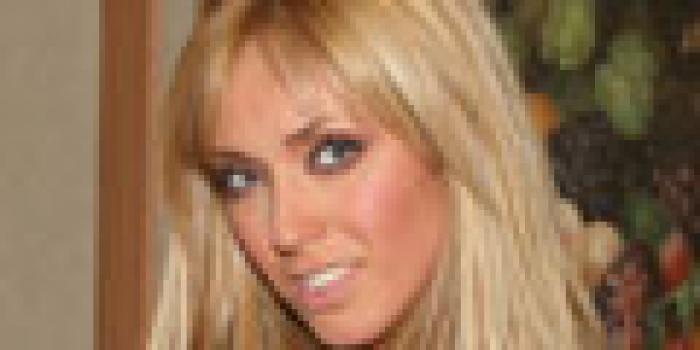 2006413351157392985 - poze anahi