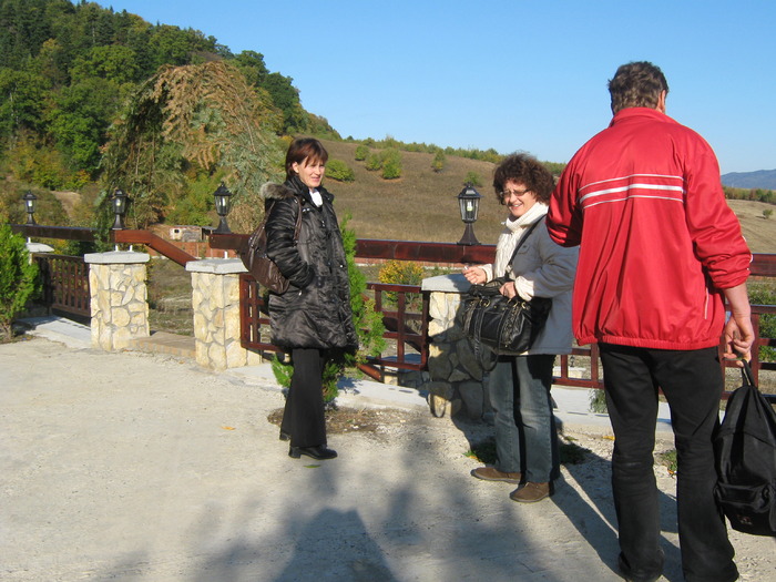 Liana,Mada si spatele lui Romel - Intalnire forumisti -Castel Dobru