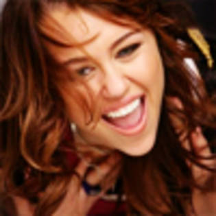 16gaf02 - miley avatare