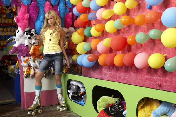 JCPLEJGAIMQQLHPASSX - Ashley Tisdale