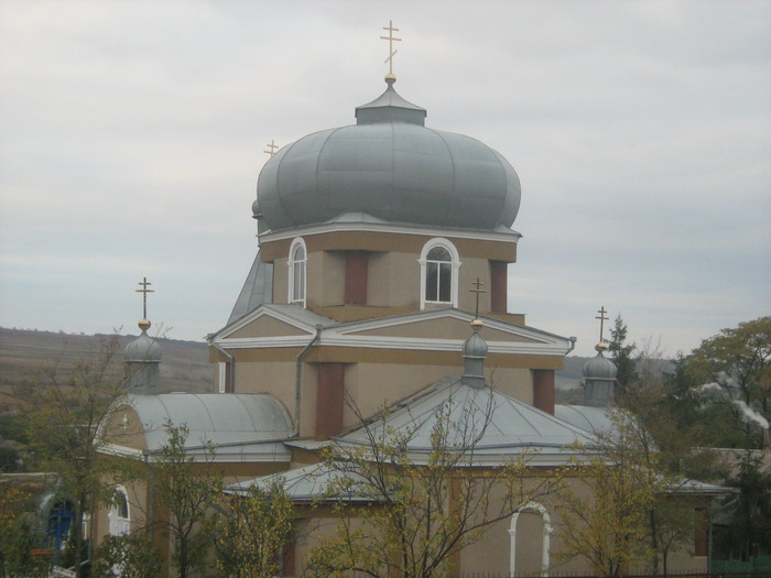 biserica chioselia 01 - Chioselia Cantemir