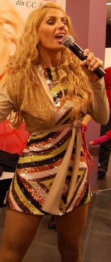 SPKAYKYCYFOYZNUFPTL - Andreea Banica