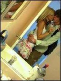 CKLFHHJCVNXPNUXFMDA - ASHLEY TISDALE POZE RARE