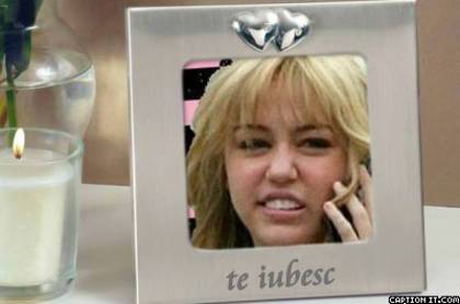 captionit090545I958D32 - miley cyrus