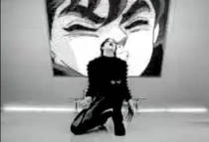 CZXUDUUKBPRLFPNIRWU - michael jackson