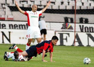 2003_05_14_23_8_15_Cupa-cu-astra_[1] - DINAMO