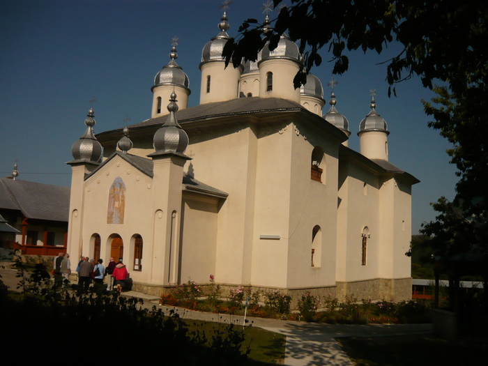 P1010276; Biserica Man. Horaita
