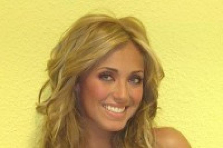 m_157 - Anahi  din rbd