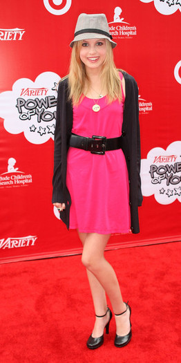 Target+Presents+Variety+Power+Youth+Event+6dCq-0pFZySl - Meaghan Martin