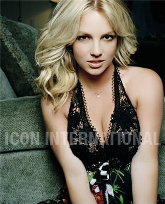 Britney-33-britney-spears-648961_323_399[1] - Britney Spears