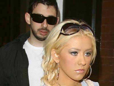 christina_aguilera_insarcinata-poza-index