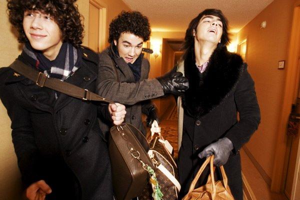 18 - Jonas Brother