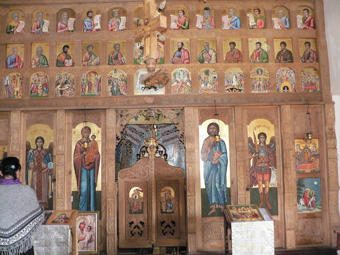 P1040365 - 2009 aprilie manastirile  cetatuia-namaesti-corbi