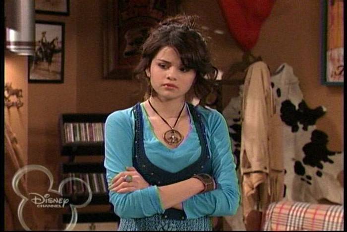 098 - selena gomez