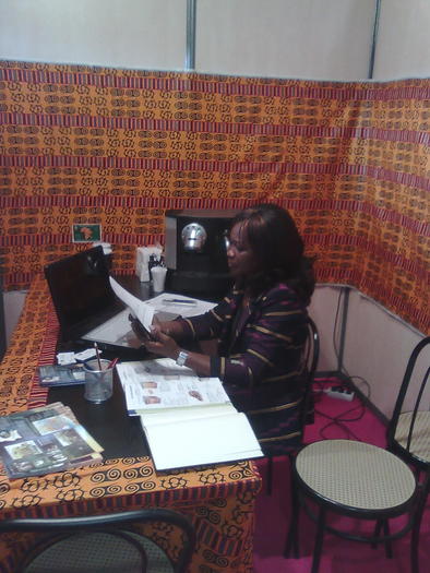 Imagine1102 - ApiMondia