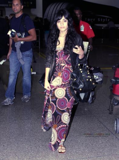 VVCUMZPQPYTYTTHWTFD[1] - toate pozele mele din calculator