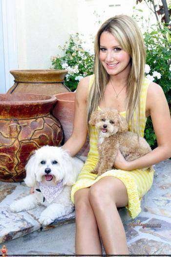 34 - Ashley Tisdale