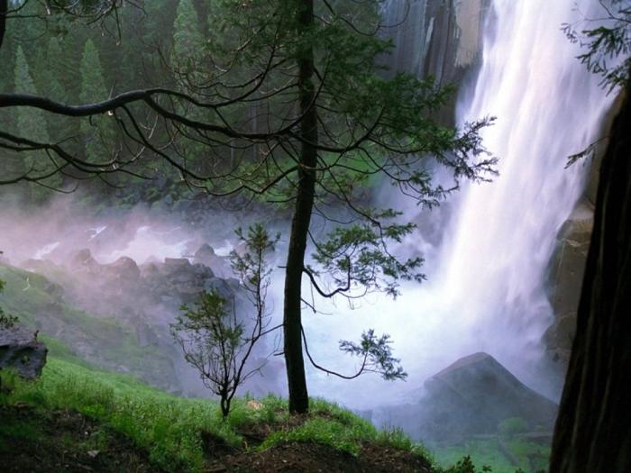 Waterfall_01