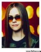2c4d85a17af7dc44[1] - Avril Lavigne