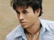 2 - Enrique Iglesias