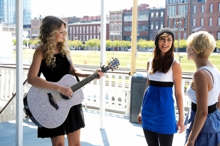 normal_tvshows_popstars013